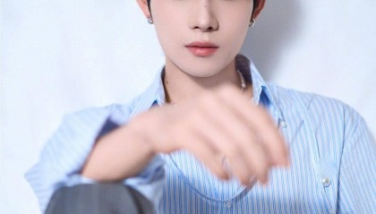 井胧新歌又陷抄袭风波，这次是田柾国的《Standing next to you》？