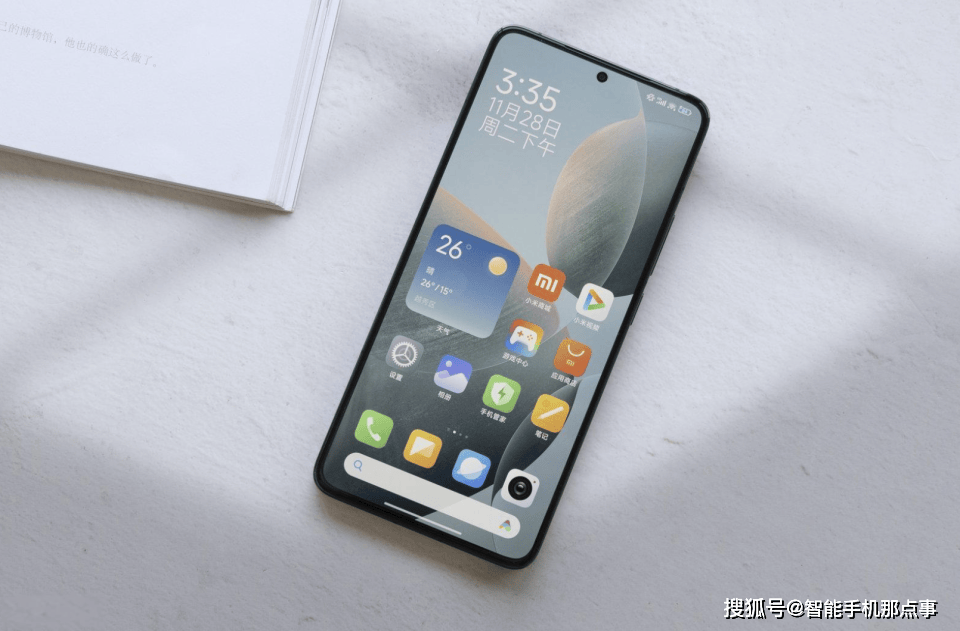 红米K70 Ultra：整体策略比较激进！红米K80系列：质感提升明显！