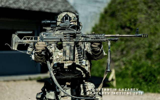 “管道 - 3” 行动：俄军敢死队爬4天管道，攻入库皮扬斯克，打懵守城乌军