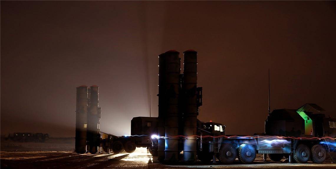 对比鲜明!沙特被迫拦截胡塞导弹,埃及和巴铁借红旗-9BE站稳脚跟?