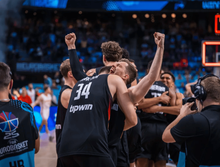 德国黄金一代是如何炼成的?十年磨一剑打脸归化风潮