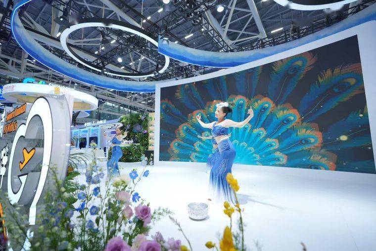 “旅居云南 航旅相伴”广州推介会举办 共启云南航旅融合新篇章