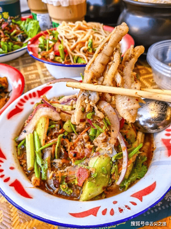 我在广州街头,找到了秒穿云南的传送门-舂姑娘傣寨