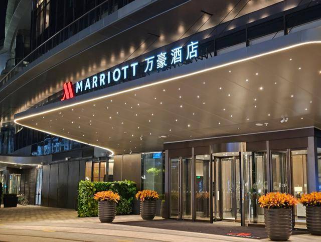 携程刚被约谈，京东挥出致命一拳：3年0佣金，酒店老板连夜跑路