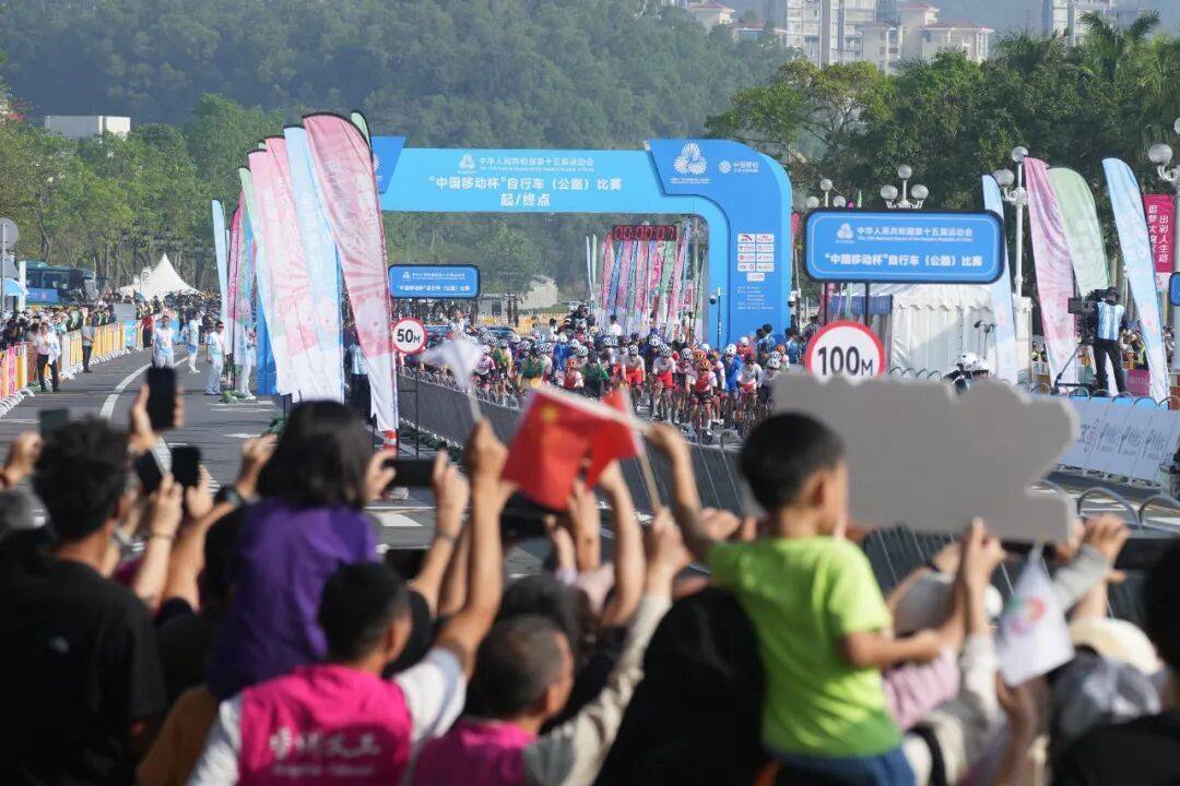 香港队李思颖成功卫冕！