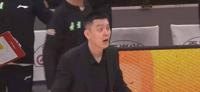 央视直播今晚1935，辽鲁强强对话，高诗岩挑战旧主赵继伟